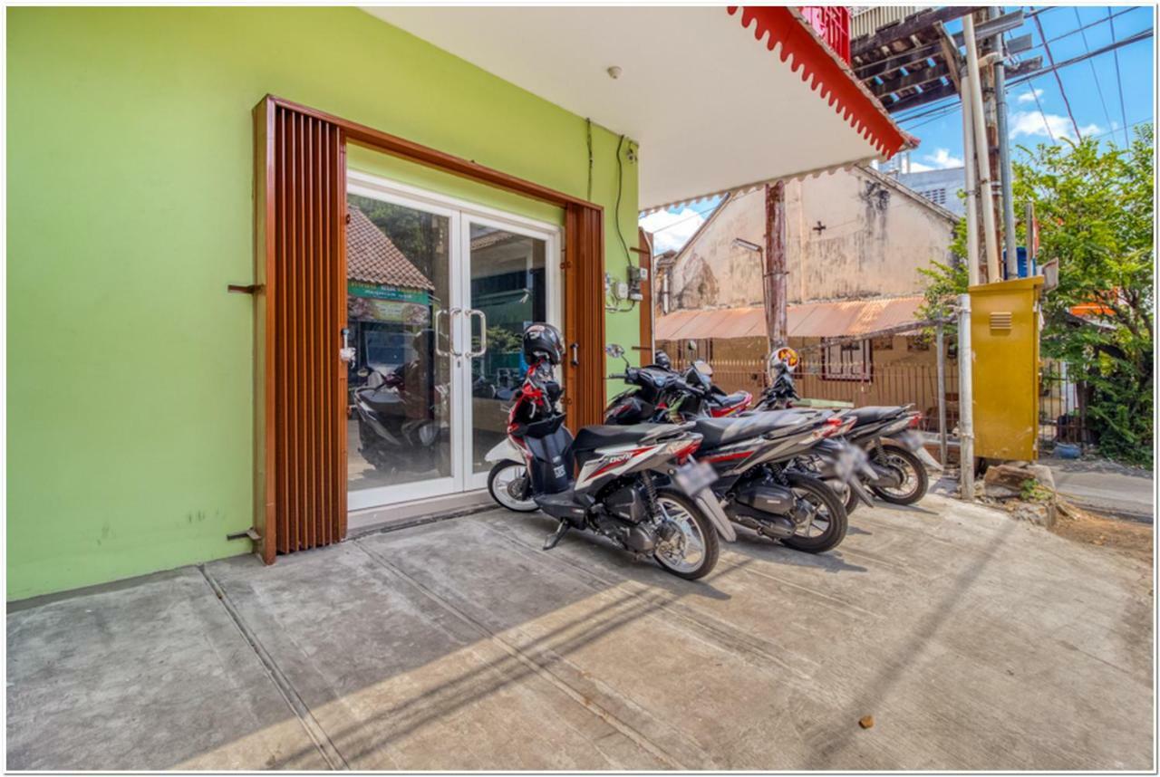 Reddoorz Near Ramai Mall Malioboro Yogyakarta Exteriör bild