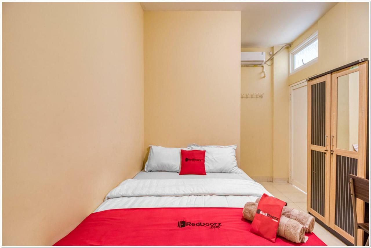 Reddoorz Near Ramai Mall Malioboro Yogyakarta Exteriör bild